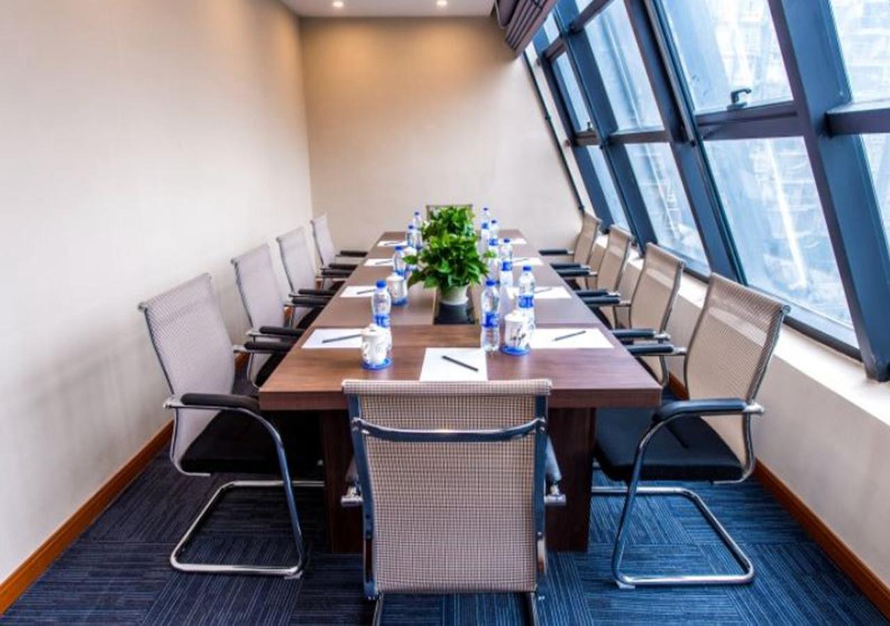 Days Inn Business Place Bagu Chongqing Esterno foto