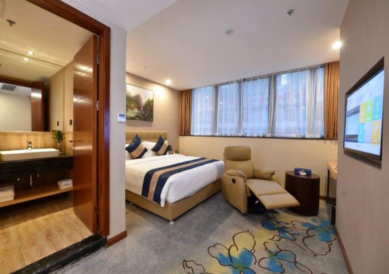 Days Inn Business Place Bagu Chongqing Esterno foto
